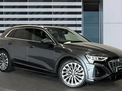 Used Audi Q8 e-tron S-Line 300 kW (408 HP) 2023 Grey SUV