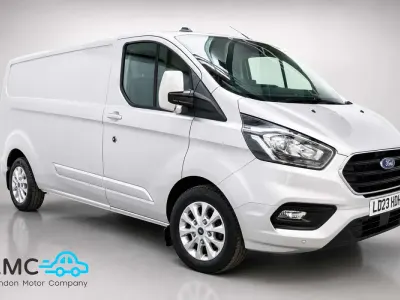 Used Ford Transit Custom Limited 130 HP (95 kW) 2023 Silver Van