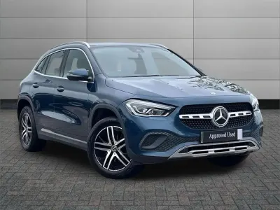 Used Mercedes GLA180 134 HP (98 kW) 2021 Blue SUV