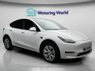 Used Tesla Model Y Long Range AWD 378 kW (514 HP) 2022 White SUV