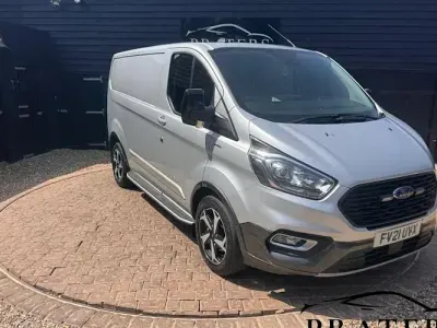 Used Ford Transit Custom Active 170 HP (125 kW) 2023 Van