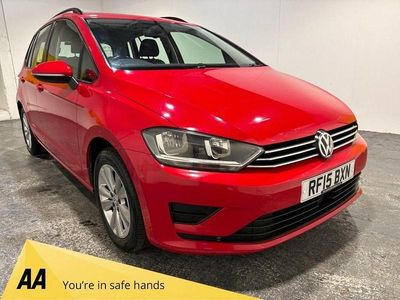 Used VW Golf Sportsvan SE 110 HP (80 kW) 2015 Red MPV