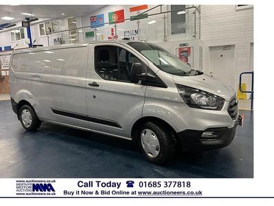 Używany Ford Transit Custom 130 KM (95 kW) 2020 Srebrny Van