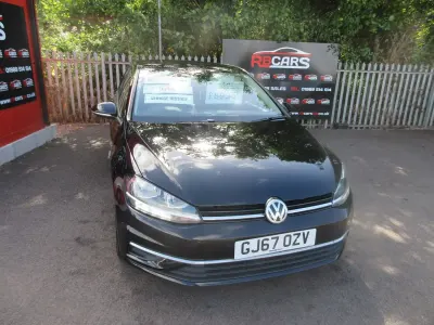 Used VW Golf VII SE 115 HP (84 kW) 2017 Black Hatchback