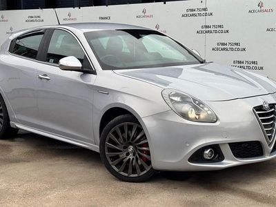 Used Alfa Romeo Giulietta 150 HP (110 kW) 2014 White Hatchback