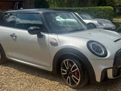 Used Mini John Cooper Works Comfort 231 HP (169 kW) 2021 Silver Hatchback