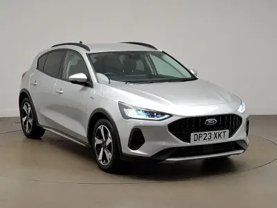 Begagnad Ford Focus Active 125 HK (91 kW) 2023 Silver Halvkombi
