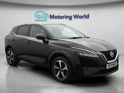 Used Nissan Qashqai N-Connecta 140 HP (102 kW) 2022 Black SUV