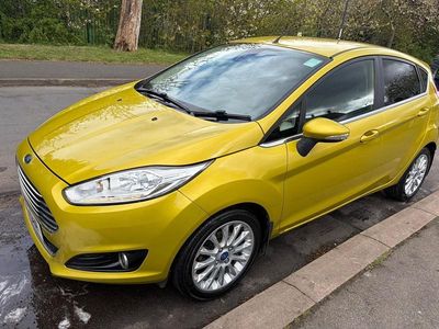 Used Ford Fiesta Titanium X 125 HP (91 kW) 2013 Yellow Hatchback