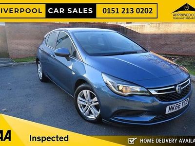 Blue Used 2016 Vauxhall Astra Design Edition Hatchback | £4,295 (Fair price)
