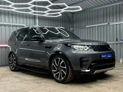 Used Land Rover Discovery 5