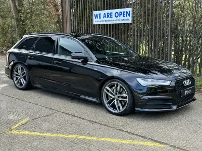 Usado Audi A6 Black Edition 320 HP (235 kW) 2015 Preto Carrinha