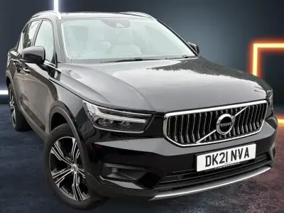 Used Volvo XC40 Inscription 163 HP (119 kW) 2021 Black SUV