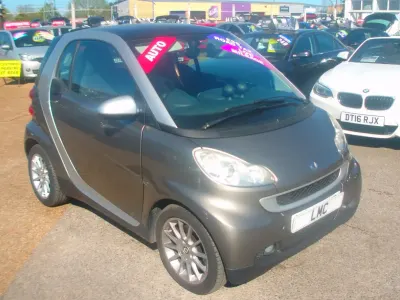 Usado Smart ForTwo Coupé Passion 2010 Cinzento Coupé