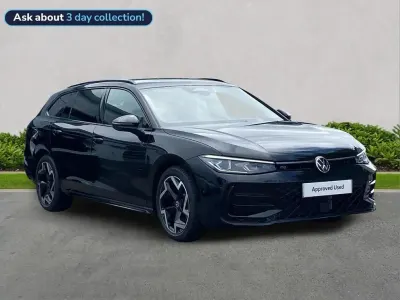 New VW Passat R-line 150 HP (110 kW) 2026 Black Estate