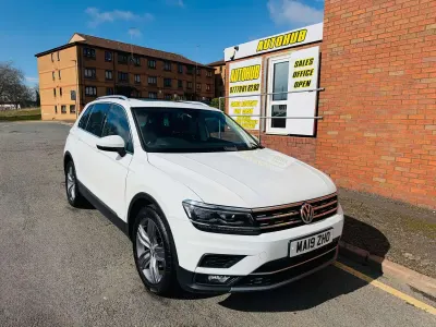 Usado VW Tiguan SEL 150 HP (110 kW) 2019 Branco SUV