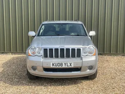 Usado Jeep Grand Cherokee Limited 218 HP (160 kW) 2008 Prateado SUV