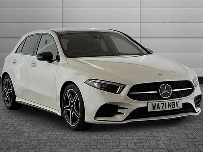 Used Mercedes A180 AMG Line Premium Plus 136 HP (100 kW) 2022 White Hatchback