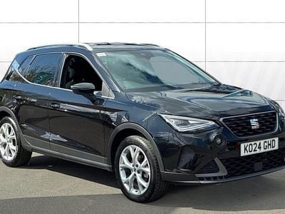 Begagnad Seat Arona FR 115 HK (84 kW) 2024 Svart SUV