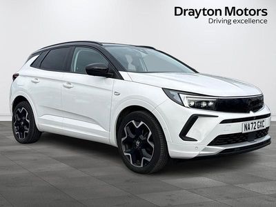 Used Vauxhall Grandland X Ultimate 130 HP (95 kW) 2022 White SUV