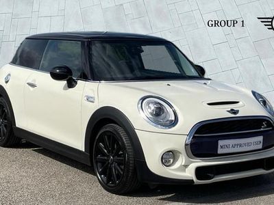 Begagnad Mini Cooper S Hatch 192 HK (141 kW) 2017 Vit Halvkombi