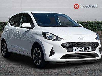 White New 2025 Hyundai i10 Advanced Hatchback | £14,493 (Fair price)