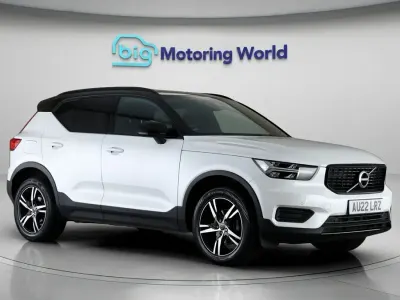 Used Volvo XC40 R-Design 163 HP (119 kW) 2021 White SUV