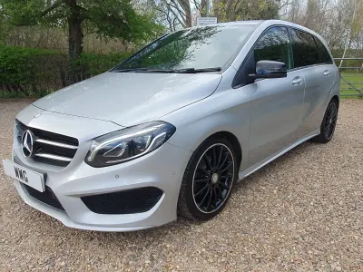 Begagnad Mercedes B180 AMG Line Premium 109 HK (80 kW) 2015 Silver Minibuss