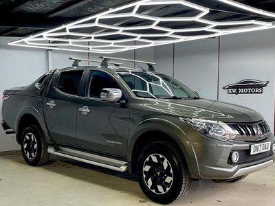 Used Mitsubishi L200 178 HP (130 kW) 2017 Green Pickup