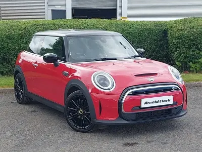 Usado Mini Cooper S Level 2 135 kW (184 CV) 2021 Rojo Utilitario