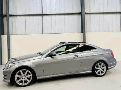 Usado Mercedes C220
