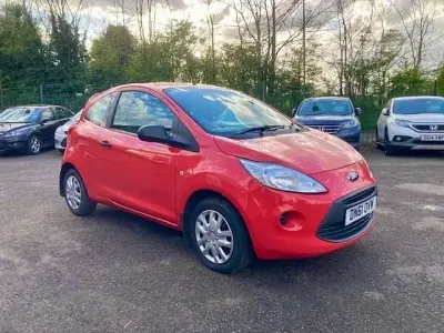 Usado Ford Ka Studio 69 HP (50 kW) 2011 Vermelho Citadino