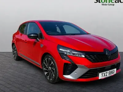 Used Renault Clio Esprit Alpine 90 HP (66 kW) 2024 Red Hatchback
