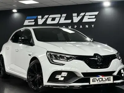 Used Renault Mégane IV R.S. 300 HP (220 kW) 2021 White Hatchback