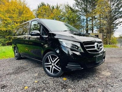 Mercedes V220