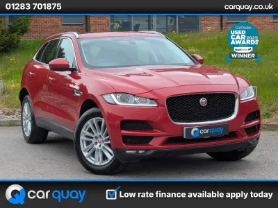 Begagnad Jaguar F-Pace Portfolio 180 HK (132 kW) 2018 Röd SUV