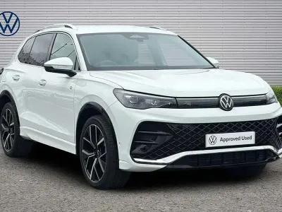 Used VW Tiguan R-line 150 HP (110 kW) 2024 White SUV