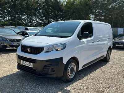 Second-hand Peugeot Expert Premium 2023 Alb Van