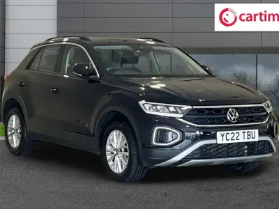 Used VW T-Roc Life 150 HP (110 kW) 2022 Black SUV