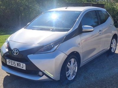 Silver Used 2015 Toyota Aygo x-press Hatchback | £3,799 (Fair price)