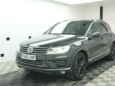 Used VW Touareg R-line Plus 2016 Black SUV