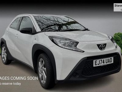 Used Toyota Aygo X PURE 2024 White SUV
