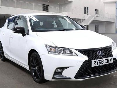 Lexus CT200h