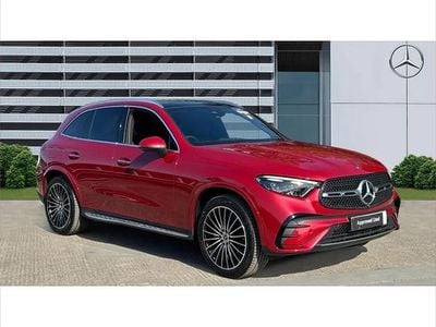 Begagnad Mercedes GLC300 AMG Line Premium Plus 265 HK (194 kW) 2024 Röd SUV
