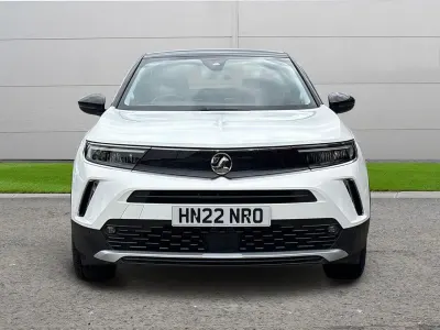 Used Vauxhall Mokka Elite 99 HP (72 kW) 2022 White SUV