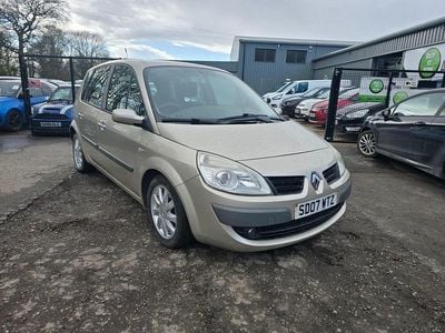 Usado Renault Mégane Dynamique 2007 Dourado Monovolume
