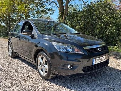 Begagnad Ford Focus Zetec 99 HK (72 kW) 2009 Svart Halvkombi
