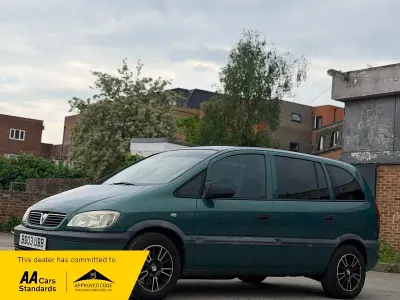 Used Vauxhall Zafira Club 101 HP (74 kW) 2003 Green MPV