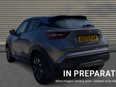 Używany Nissan Juke Acenta 114 KM (83 kW) 2023 Szary SUV