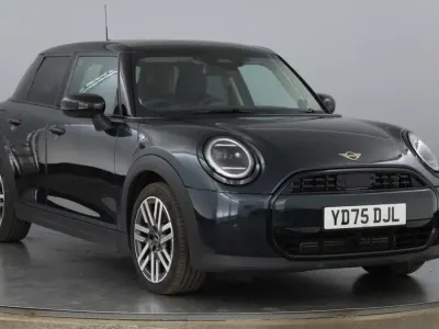 Used Mini Cooper Hatch 113 kW (154 HP) 2026 Grey Hatchback